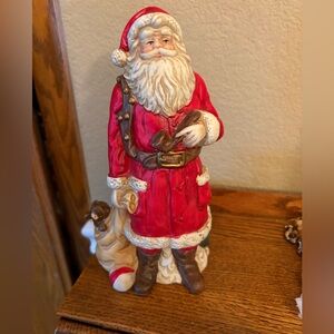 Midwest importers Christmas Santa music box 9 inch plays here comes Santa